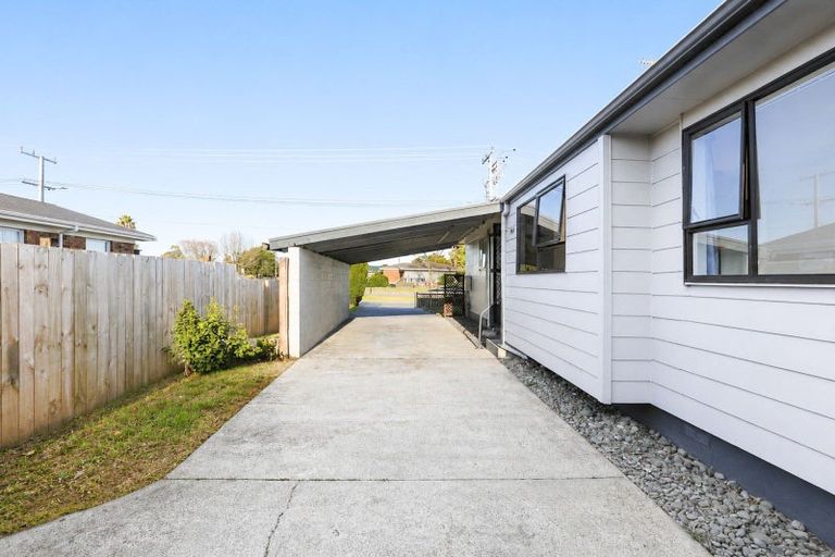 Photo of property in 69 Lewis Street, Glenview, Hamilton, 3206