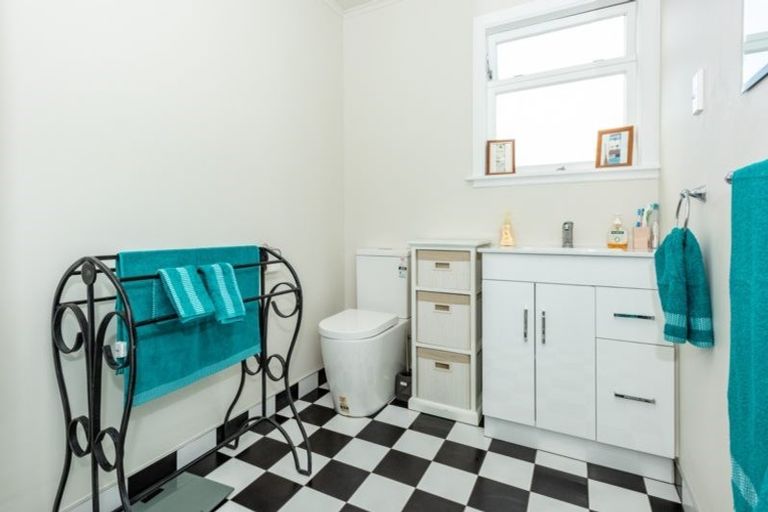 Photo of property in 5 Maclean Street, Whataupoko, Gisborne, 4010