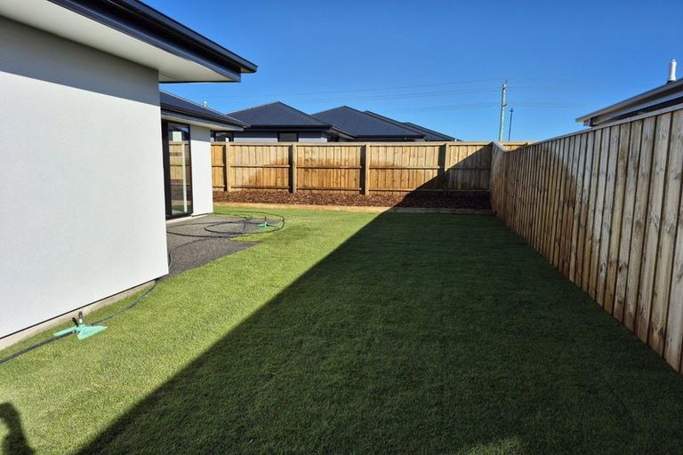 Photo of property in 12 Privet Way, Rolleston, 7678