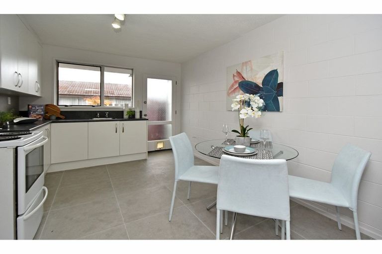 Photo of property in 3/40 Fairfield Avenue, Addington, Christchurch, 8024