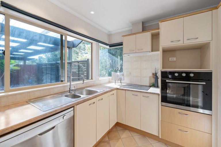 Photo of property in 30 Mcleod Place, Papamoa Beach, Papamoa, 3118