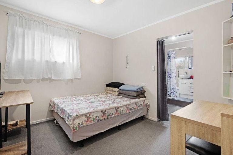 Photo of property in 146 Gills Road, Half Moon Bay, Auckland, 2014