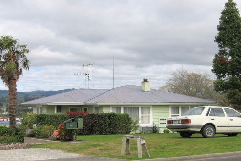 Photo of property in 22 Rawhiti Street, Greerton, Tauranga, 3112