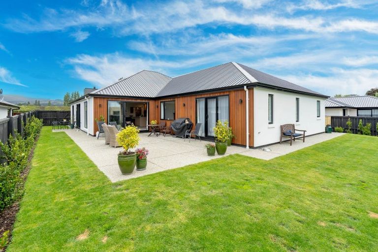 Photo of property in 143 Wingatui Road, Mosgiel, 9024