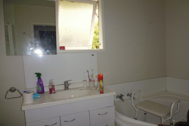 Photo of property in 28 Montrose Street, Flaxmere, Hastings, 4120