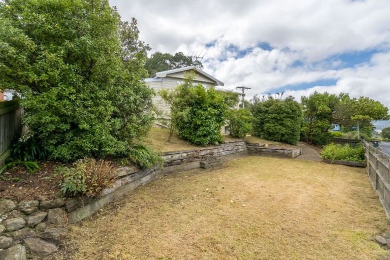 Photo of property in 3 Hudson Street, Caversham, Dunedin, 9011