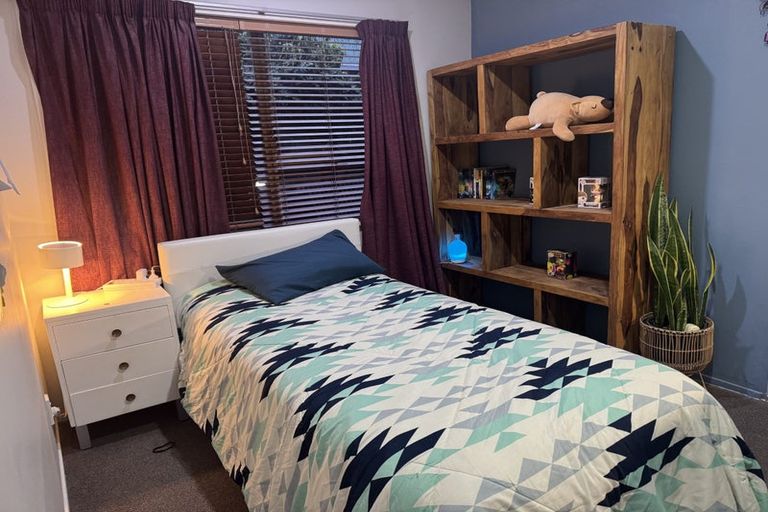 Photo of property in 1/312 Royal Road, Massey, Auckland, 0614