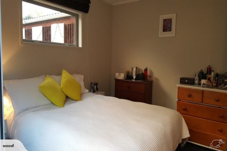 Photo of property in 2/29 Sealy Road, Torbay, Auckland, 0630