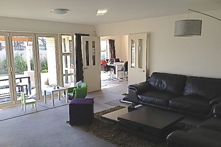 Photo of property in 85 Mokihi Gardens, Hillmorton, Christchurch, 8024