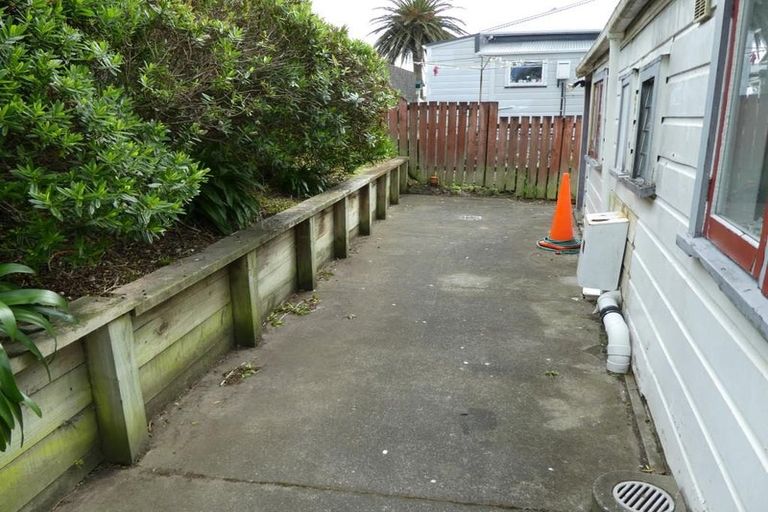 Photo of property in 3a Boyd Terrace, Newtown, Wellington, 6021