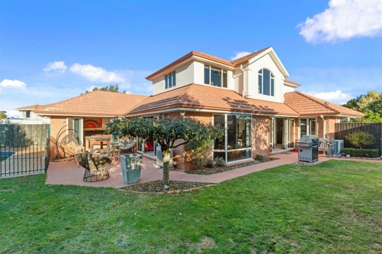 Photo of property in 39 Broadhaven Avenue, Parklands, Christchurch, 8083