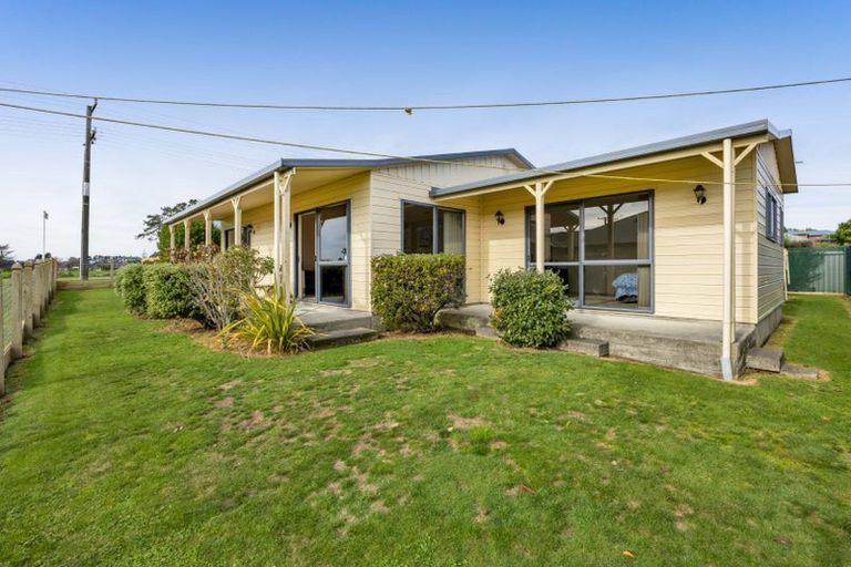 Photo of property in 106 Smart Road, Glen Avon, New Plymouth, 4312