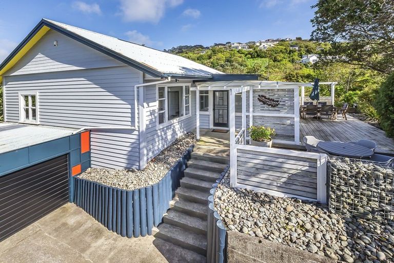 Photo of property in 4 Maldive Street, Khandallah, Wellington, 6035