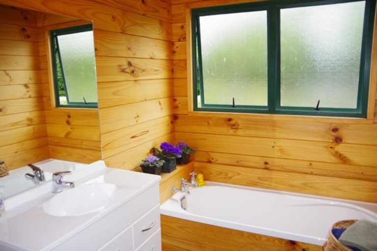 Photo of property in 1916 Whangamata Road, Marotiri, Taupo, 3377