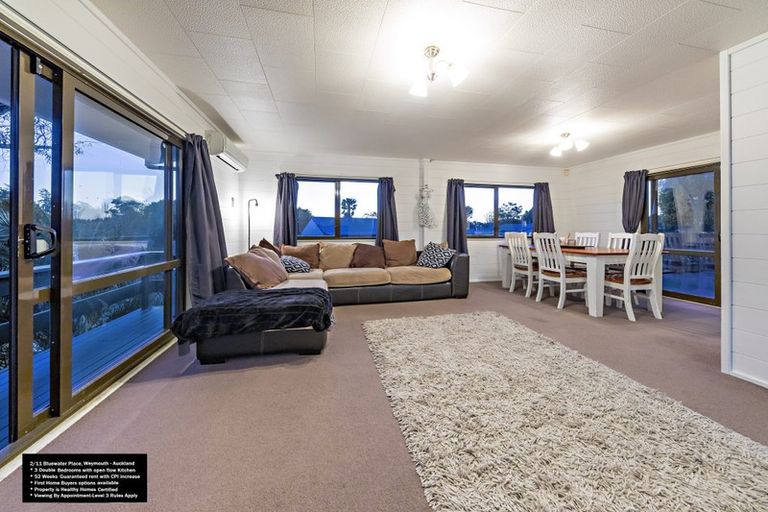 Photo of property in 2/11 Bluewater Place, Wattle Downs, Auckland, 2103