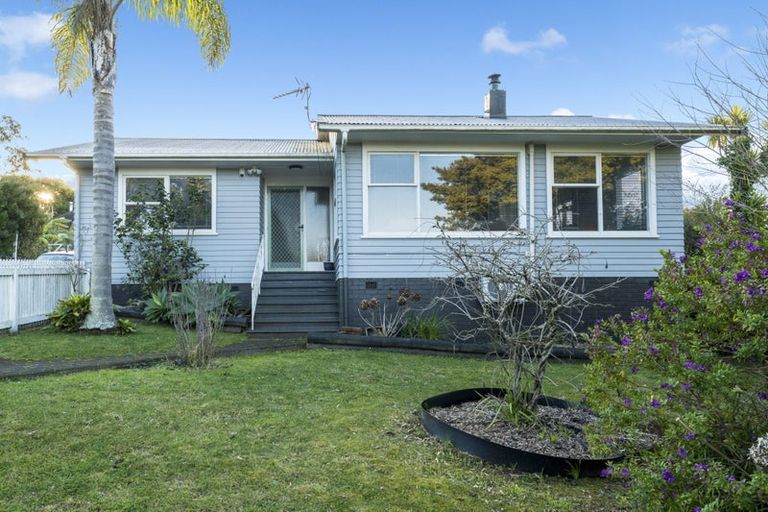 Photo of property in 60 Hilling Street, Titirangi, Auckland, 0604