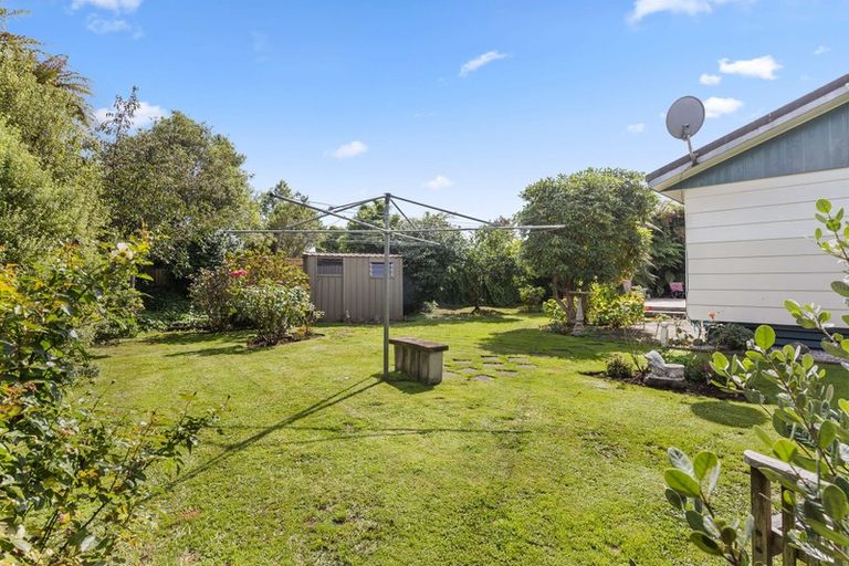 Photo of property in 2b Wyndham Road, Hannahs Bay, Rotorua, 3010