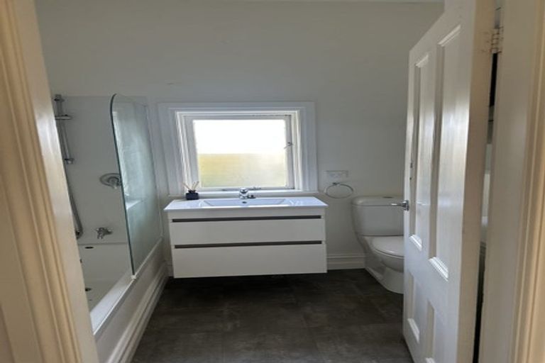 Photo of property in 3/83 Austin Street, Mount Victoria, Wellington, 6011