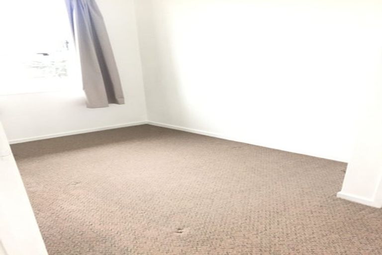Photo of property in 2/26 Arawa Street, New Lynn, Auckland, 0600