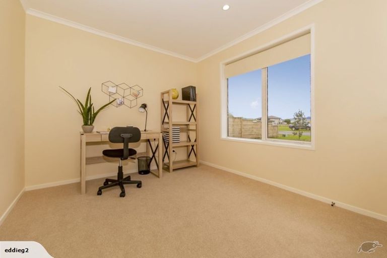 Photo of property in 3 Bravo Place, Whitianga, 3510