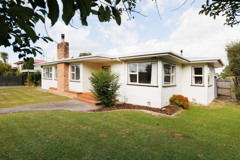 Photo of property in 5 Sheffield Street, Awapuni, Palmerston North, 4412
