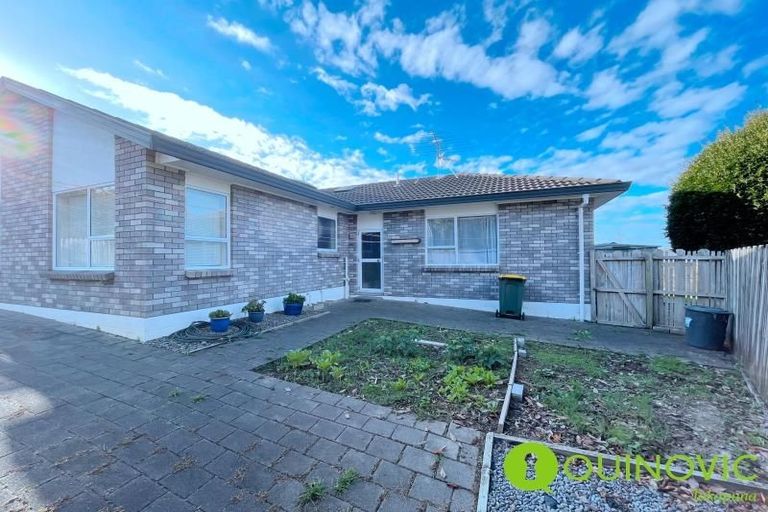 Photo of property in 11 Owl Court, Unsworth Heights, Auckland, 0632