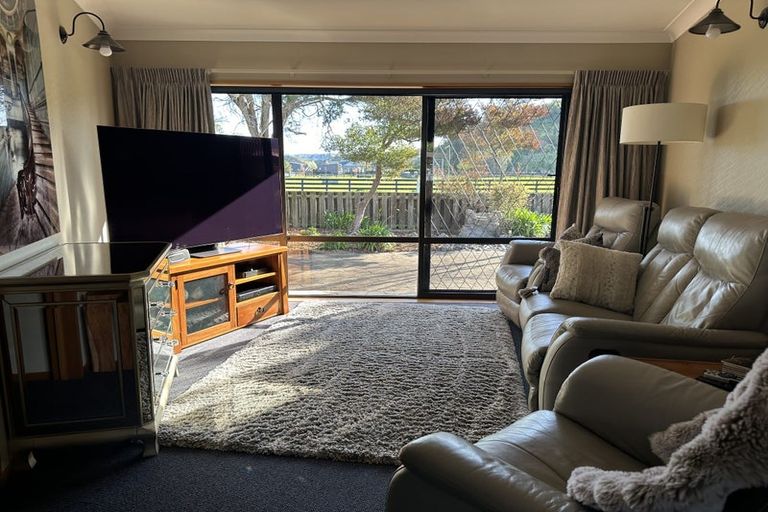 Photo of property in 1 Buchanan Street, Bay View, Napier, 4104