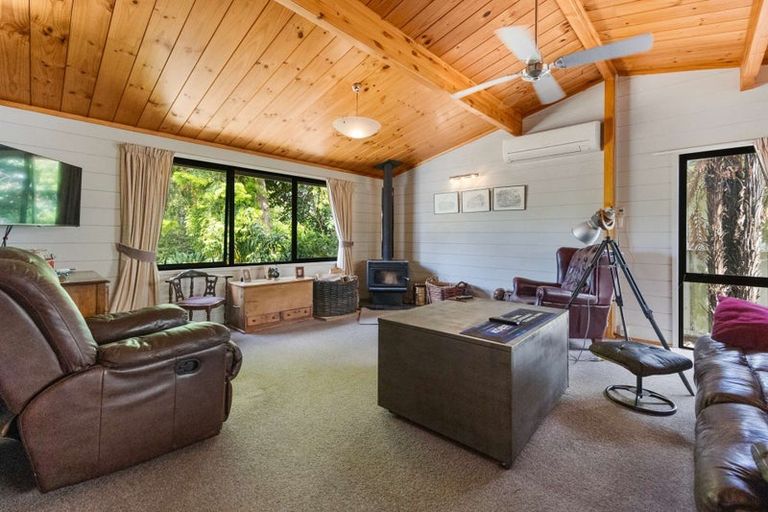 Photo of property in 210 Main Street, Greytown, 5712