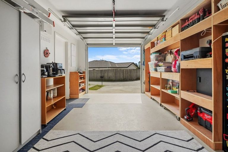 Photo of property in 5 Sauterne Road, Kumeu, 0810