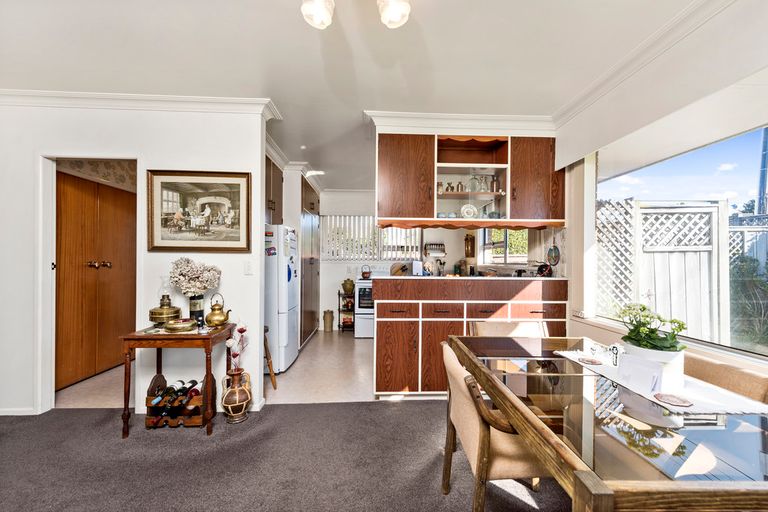 Photo of property in 283 Otumoetai Road, Otumoetai, Tauranga, 3110