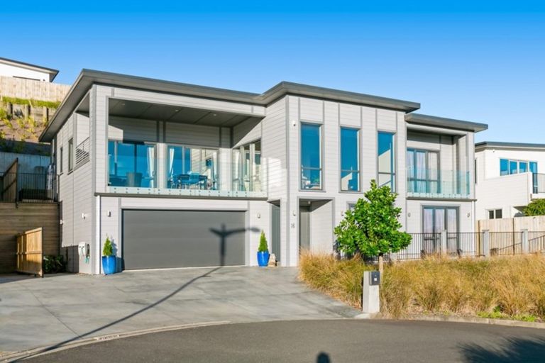 Photo of property in 16 Gyle Place, Pyes Pa, Tauranga, 3112