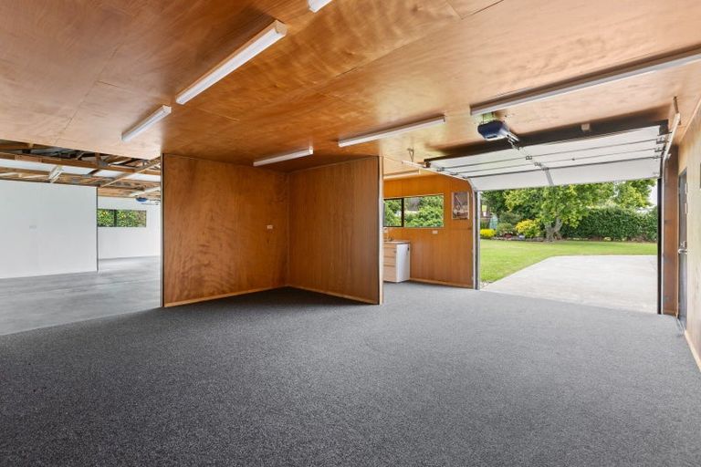 Photo of property in 526 Manutahi Road, Lepperton, New Plymouth, 4373