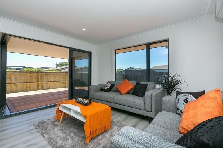 Photo of property in 4 Ellesmere Avenue, Bell Block, New Plymouth, 4312