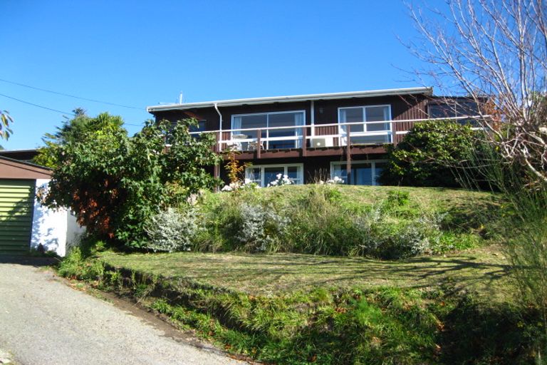 Photo of property in 38 Merlincote Crescent, Governors Bay, Lyttelton, 8971