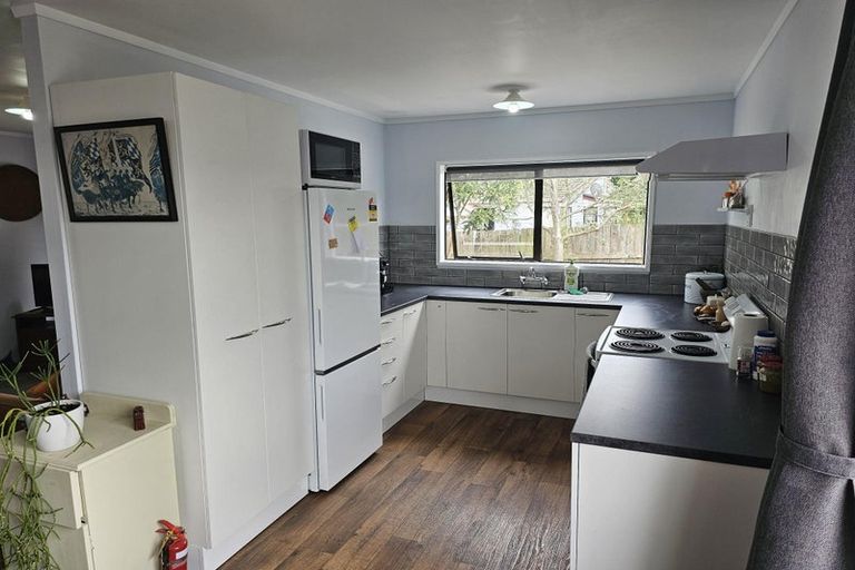 Photo of property in 14b Phillips Street, Sanson, 4817