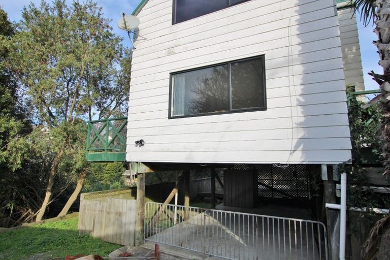 Photo of property in 23/24 Beswick Place, Birkdale, Auckland, 0626
