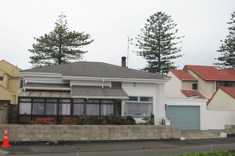 Photo of property in 6 Warren Street, Napier South, Napier, 4110