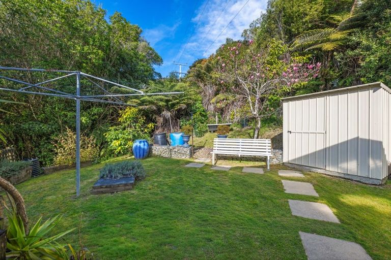 Photo of property in 674 Moetapu Bay Road, Moetapu Bay, Picton, 7282