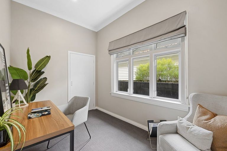 Photo of property in 17 Normanby Street, Fitzroy, New Plymouth, 4312