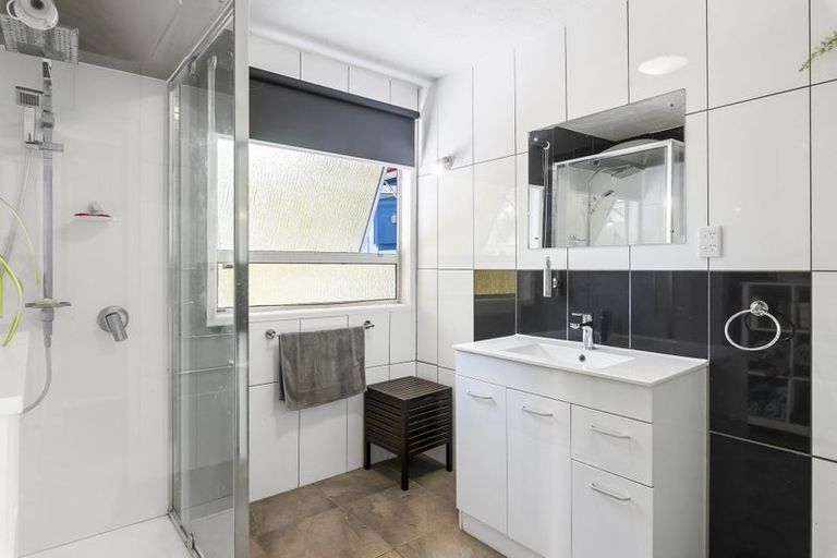 Photo of property in 225 Matai Road, Raumati Beach, Paraparaumu, 5032