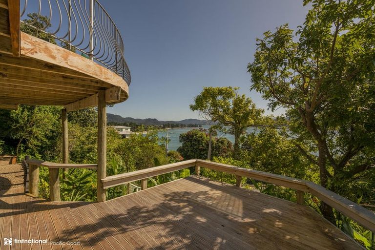 Photo of property in 154 Paku Drive, Tairua, 3508