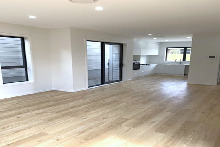 Photo of property in 29b Patons Road, Howick, Auckland, 2014