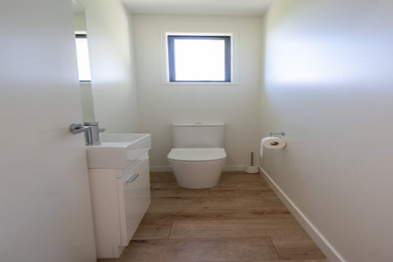 Photo of property in 56 Houkura Way, Hakaru, 0573