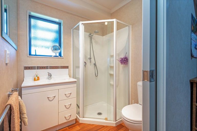 Photo of property in 73 Haggerty Street, Kimbolton, 4774