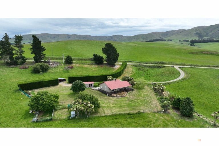 Photo of property in 617 Waihaorunga Back Road, Elephant Hill, Waimate, 7977
