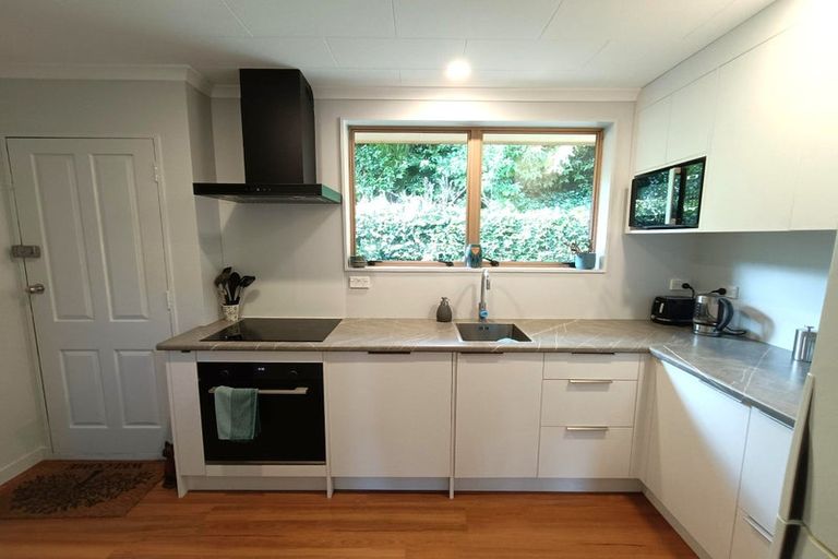Photo of property in 14b Forest Road, Pinehaven, Upper Hutt, 5019