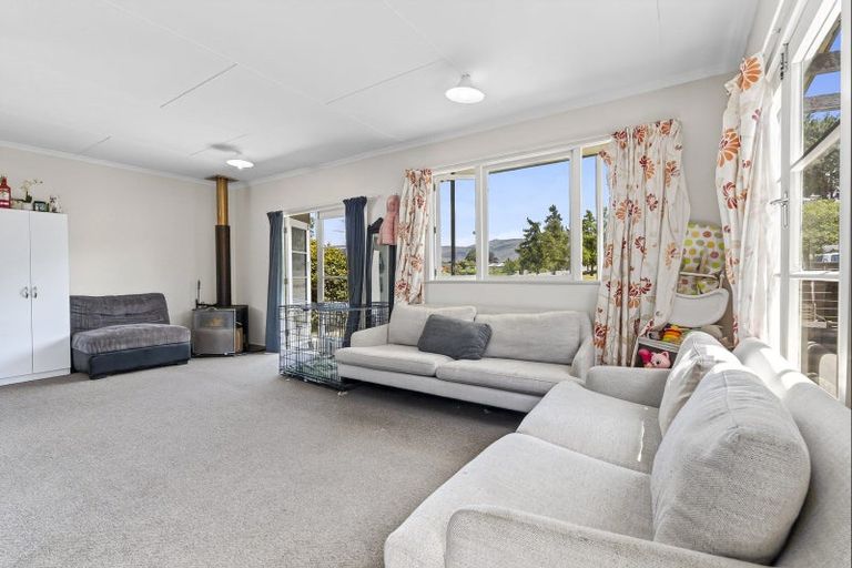 Photo of property in 27 Ortive Street, Cromwell, 9310