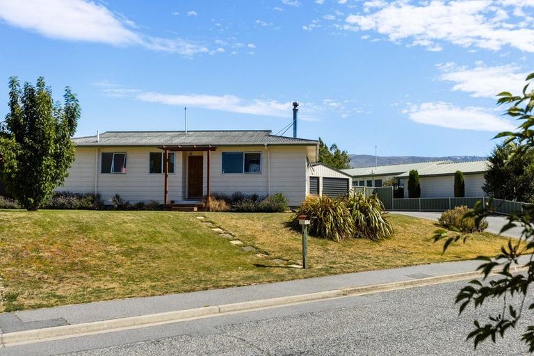 Photo of property in 4 Hotop Place, Cromwell, 9310