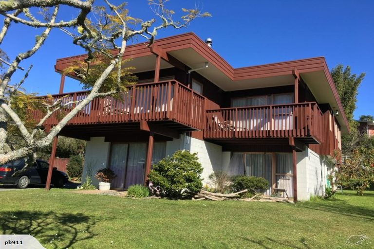 Photo of property in 64 Mayfair Crescent, Mairangi Bay, Auckland, 0630