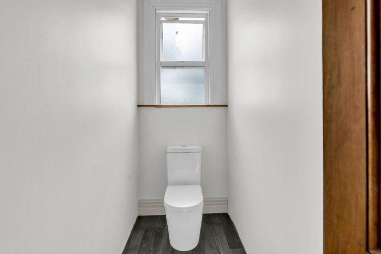 Photo of property in 3 Carrington Street, Inglewood, 4330